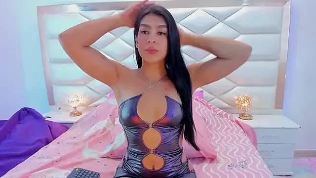 samanthaevans4 on StripChat