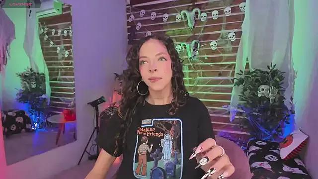 Sapphire_Venuss on StripChat 