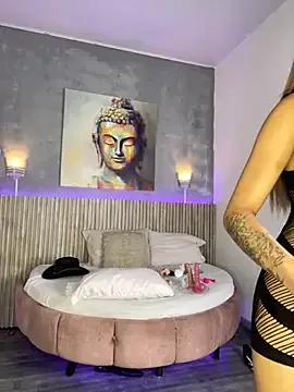 Saracooper__ on StripChat 