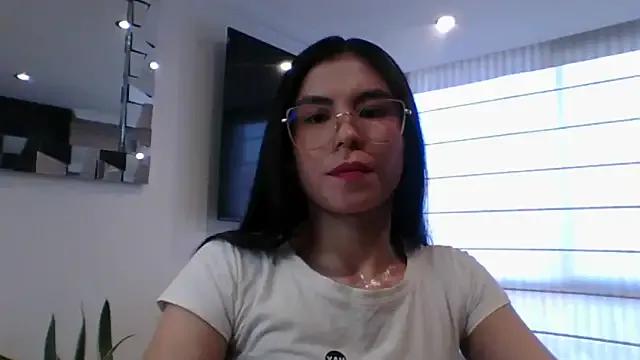 Freechat sasha_jonne on StripChat