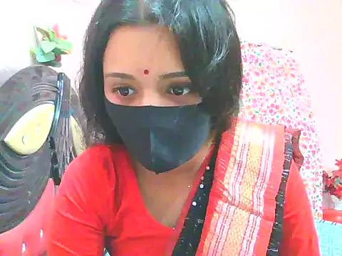 Silver_Queen07 — Show my boobs in publica