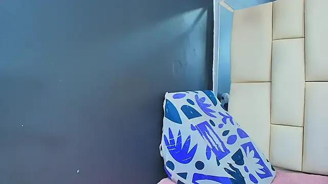 sweet_amye on StripChat 