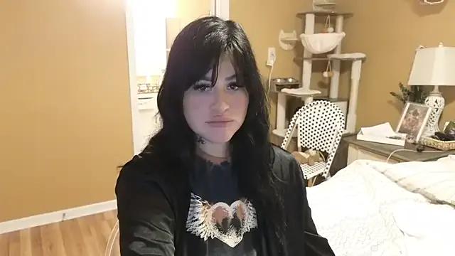 Freechat TexasTattooedHouseWife on StripChat