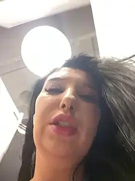 Tisha_Busty — SLAPS MY NAKED PUSSY IN PUBLIC PLACE