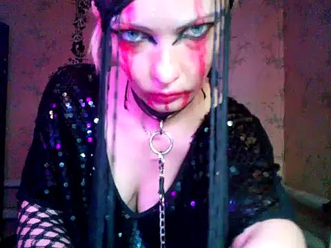 Group WildMissNiks on StripChat