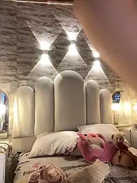 Yassy_vazquez on StripChat 