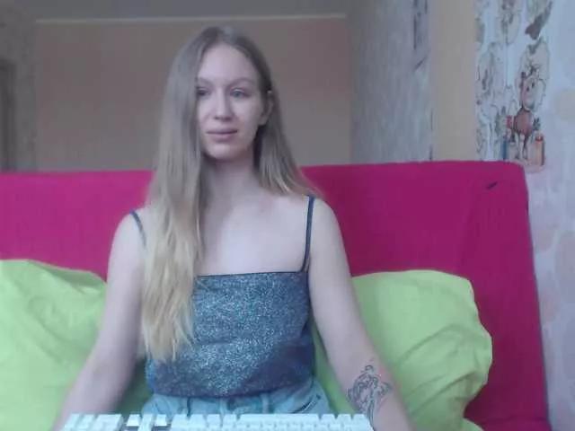 BlondeAlice from BongaCams is Freechat