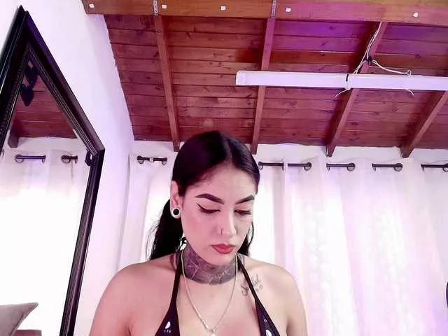 sexy-danna from BongaCams is Freechat