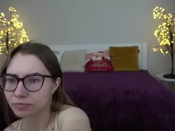 avrorasnow from Chaturbate is Freechat