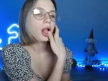 charming_beauty from Chaturbate is Freechat