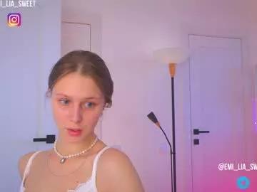 emi_lia_sweet from Chaturbate is Freechat