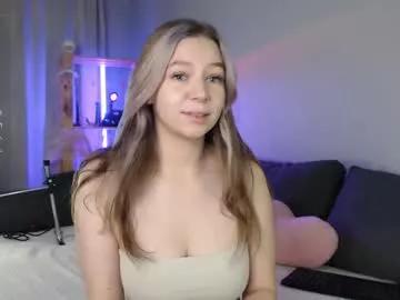 kira_briis from Chaturbate is Freechat