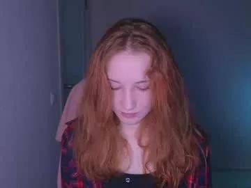 little_pretty_woman from Chaturbate is Freechat