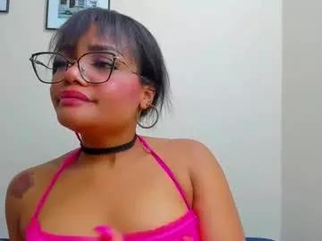 nicollet_ebony from Chaturbate is Freechat