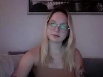 rose_bud22 from Chaturbate is Freechat