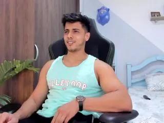 aston_coleman from Flirt4Free is Freechat