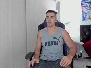 axel_winters from Flirt4Free is Freechat