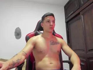 eban_grey from Flirt4Free is Freechat