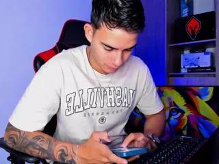 jacobo_anderson from Flirt4Free is Freechat