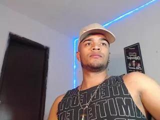 latino_xandre from Flirt4Free is Freechat