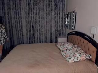 lynn_arnet from Flirt4Free is Freechat