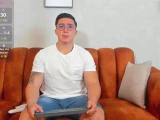 ryan_hunt from Flirt4Free is Freechat