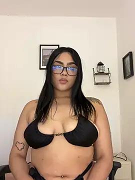 Alisson_finamore from StripChat is Freechat