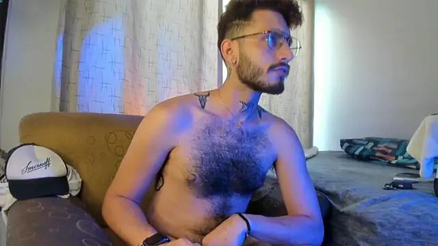 axel_giracr from StripChat is Freechat