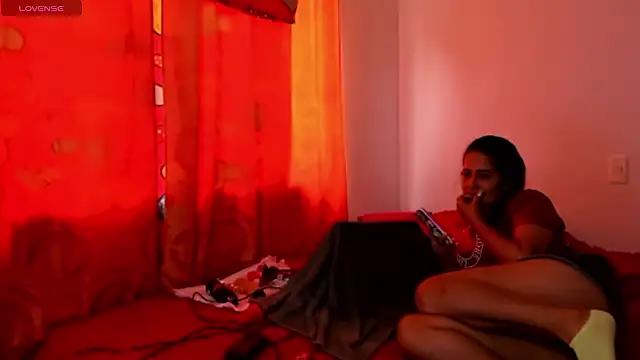 dulce_bella01 from StripChat is Freechat