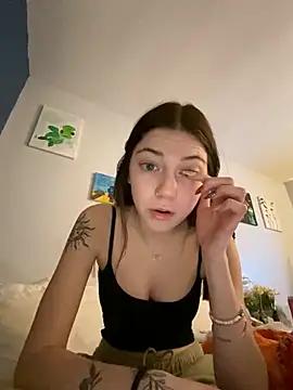 Emilycoco webcams show profile image 