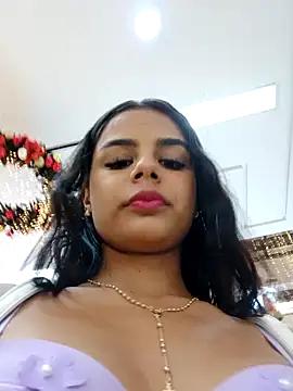 Emy-Cute webcams show profile image 