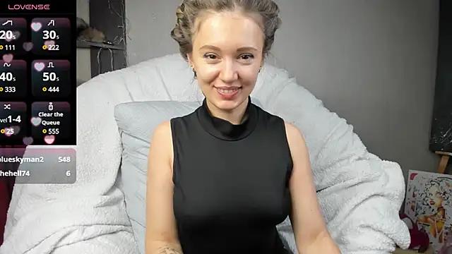 foxy_blond from StripChat is Freechat