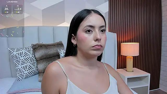 Julietasantos__ from StripChat is Freechat