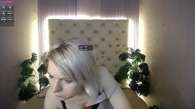 Lena_Paulles from StripChat is Freechat