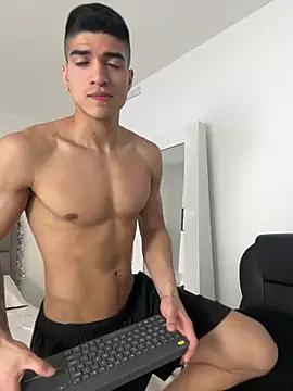 Lewis_Farrell from StripChat is Freechat