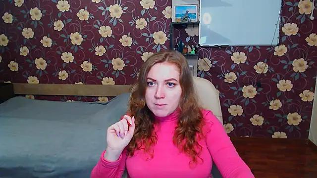 Lucy_GL from StripChat is Freechat