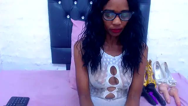 LUNASEXY48 from StripChat is Freechat