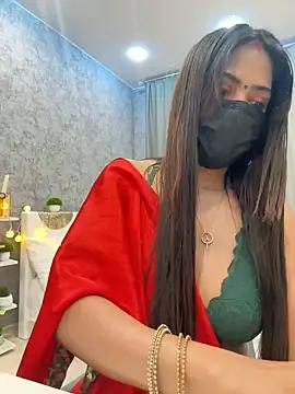 Monalisadon018 from StripChat is Freechat