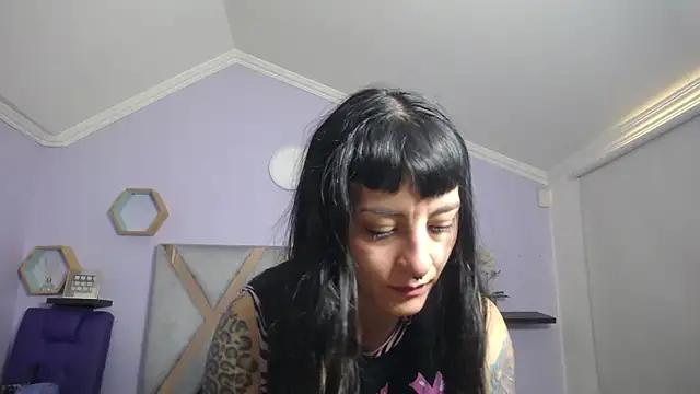 Naughty_Kittenm from StripChat is Freechat