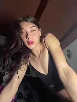 NICOLSKINNY1 from StripChat is Freechat