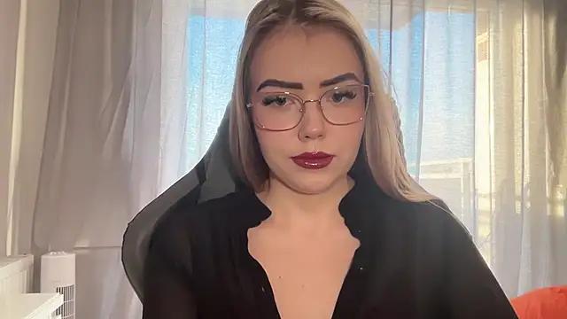 perfect_Jolie from StripChat is Freechat