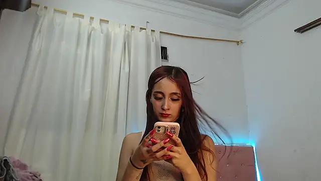 samantha_cooper_x from StripChat is Freechat