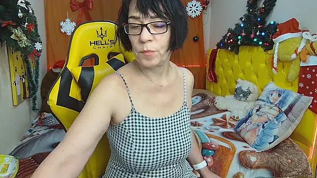 SandraHormas from StripChat is Freechat