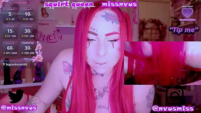 Squirtqueenmissnvus from StripChat is Freechat