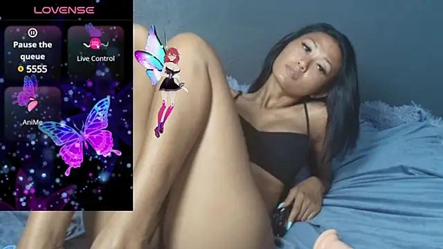 thai-dreamgirl on StripChat