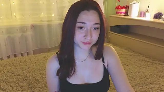 YasmineWest from StripChat is Freechat